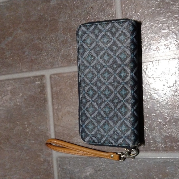 Fossil canvas wristlet wallet - Picture 1 of 8